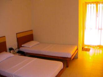 Zip By Spree Hotels, Vadodara 2